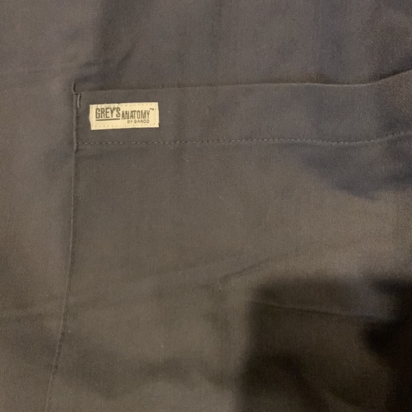 Grey’s Anatomy Scrub Top - Picture 2 of 3